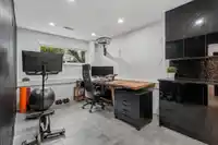 8805 DELCOURT CRESCENT - thumbnail 20