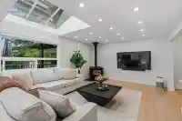8805 DELCOURT CRESCENT - thumbnail 3