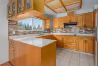 7986 227 CRESCENT - thumbnail 11