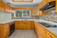 7986 227 CRESCENT - thumbnail 14