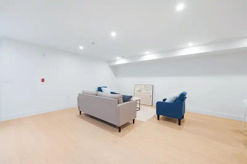 1 4855 VENABLES STREET - photo 2 of 22