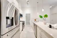 604 20376 86 AVENUE - thumbnail 3