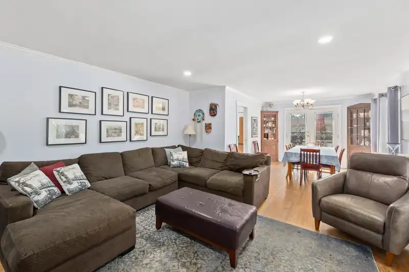 6530 DUNBAR STREET - photo 3 of 24