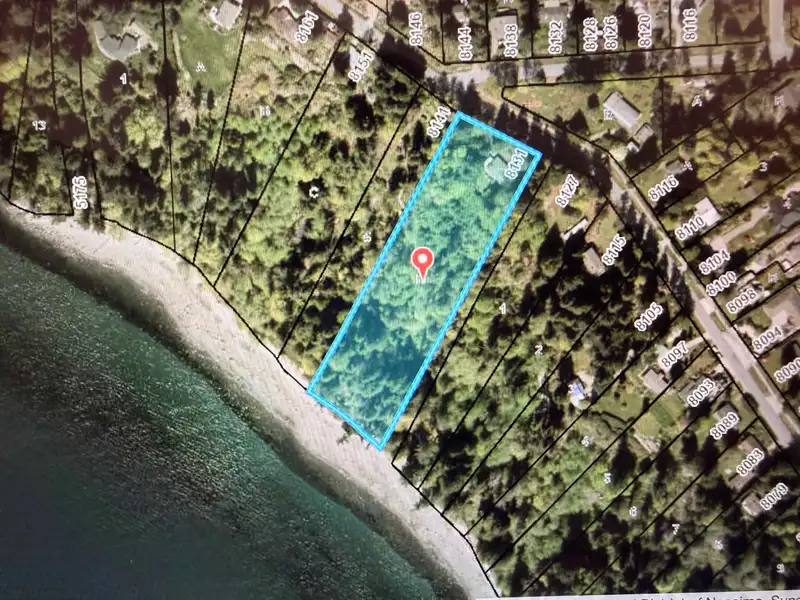 8131 REDROOFFS ROAD - photo 3 of 18
