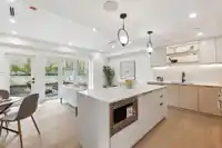 3383 VICTORIA DRIVE - thumbnail 5