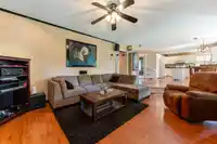 8588 141 STREET - thumbnail 4