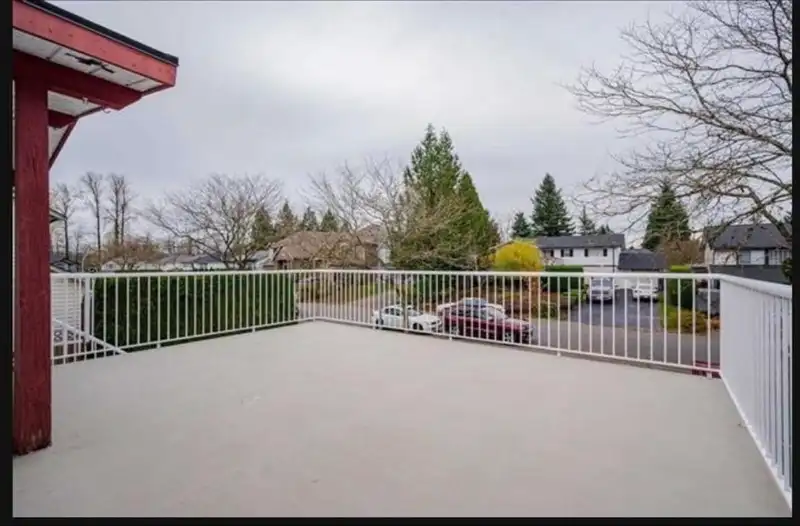 3237 272B STREET - photo 2 of 9