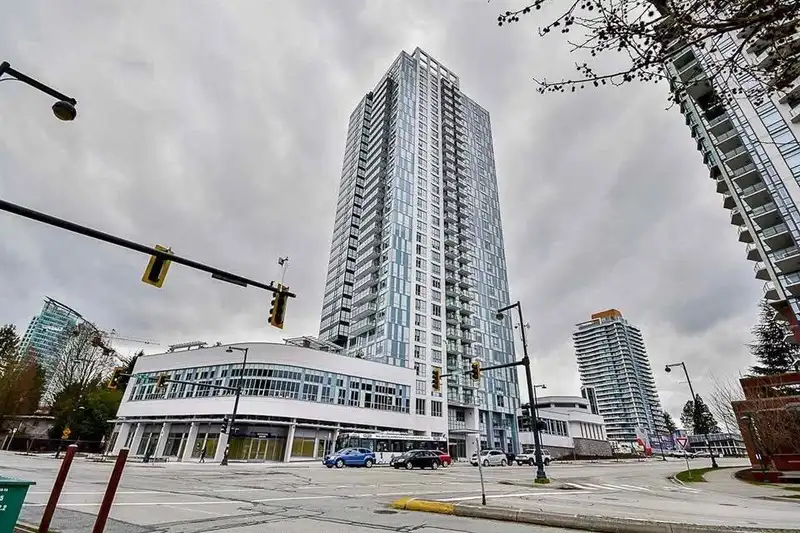 903 13398 104 AVENUE - photo 1 of 22