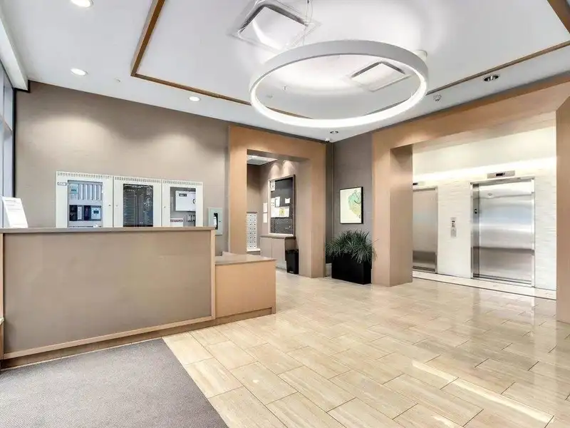903 13398 104 AVENUE - photo 3 of 22