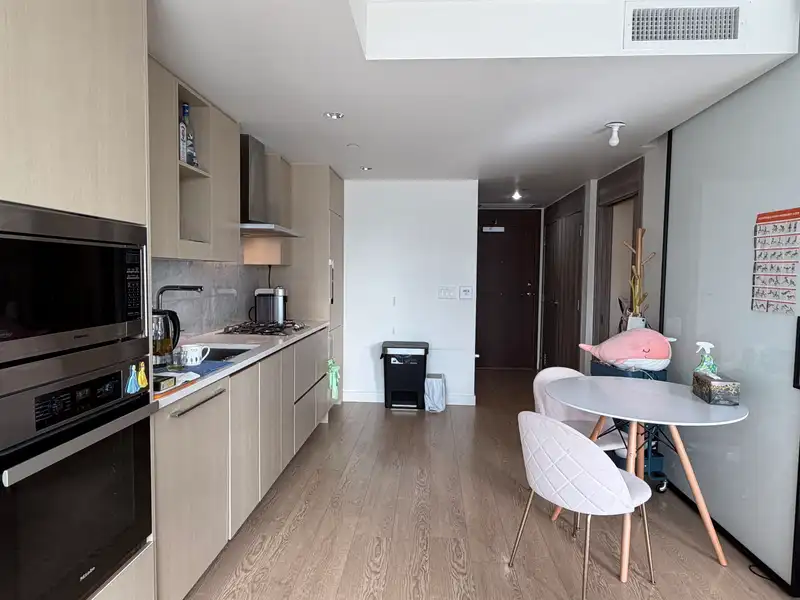 886 87 NELSON STREET - photo 4 of 25