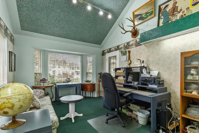 33753 BEST AVENUE - photo 4 of 28