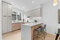 203 7161 17TH AVENUE - thumbnail 6