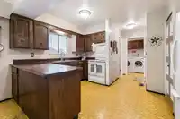 13474 15 AVENUE - thumbnail 7