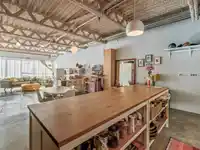 327 350 E 2ND AVENUE - thumbnail 19