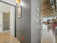 327 350 E 2ND AVENUE - thumbnail 20
