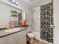 327 350 E 2ND AVENUE - thumbnail 21