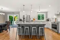 8952 HADDEN STREET - thumbnail 9
