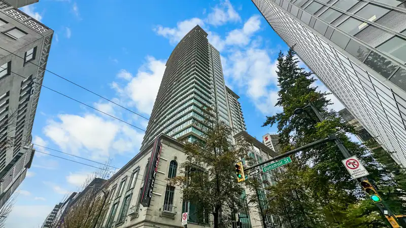 616 610 GRANVILLE STREET - photo 4 of 24