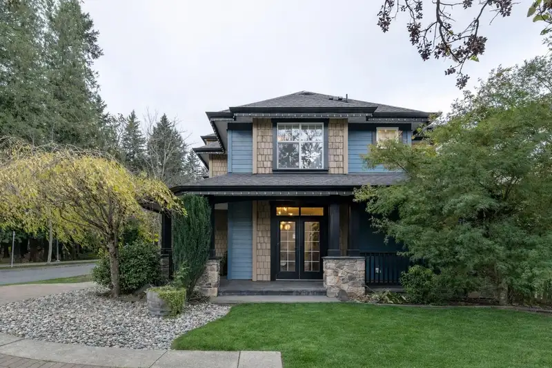 5782 GARRISON BOULEVARD - photo 2 of 39