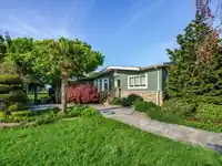 2300 56 STREET - thumbnail 4