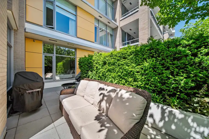 103 1501 VIDAL STREET - photo 4 of 40