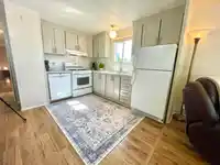 85 1840 160 STREET - thumbnail 8