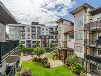 315 11935 BURNETT STREET - thumbnail 1