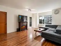 315 11935 BURNETT STREET - thumbnail 2