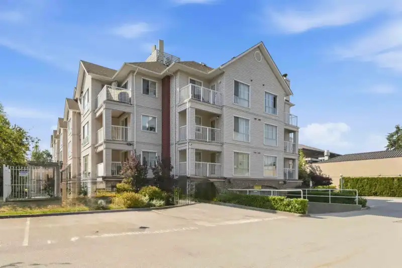 107 9951 152 STREET - photo 1 of 16