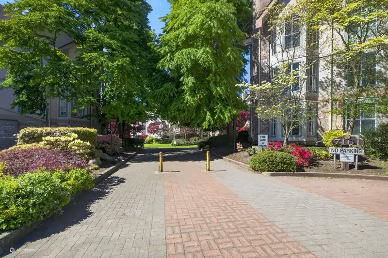 117 7161 121 STREET - photo 2 of 21