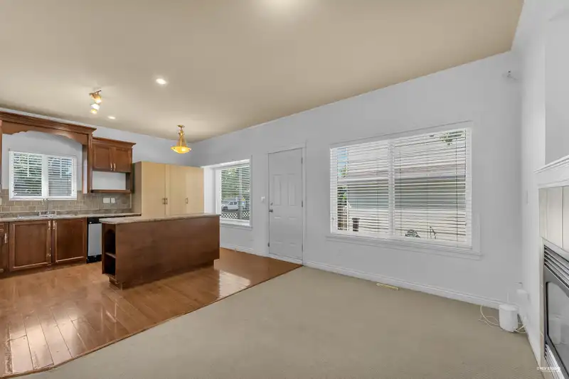 6803 192 STREET - photo 2 of 40