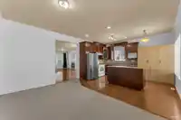 6803 192 STREET - thumbnail 3