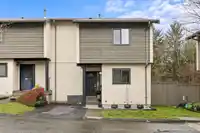 63 2905 NORMAN AVENUE - thumbnail 23