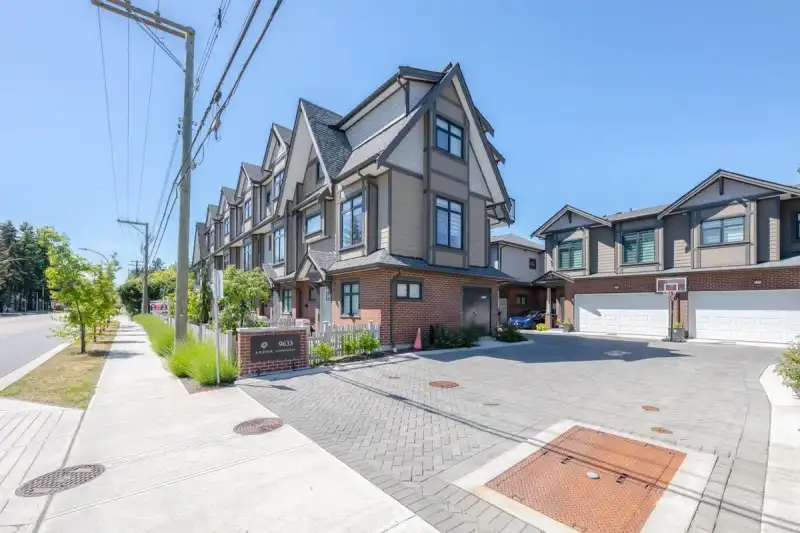 18 9633 STEVESTON HIGHWAY - photo 1 of 13