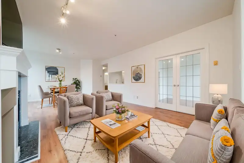 203 20228 54 AVENUE - photo 2 of 38