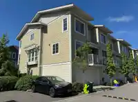 47 5551 ADMIRAL WAY - thumbnail 4