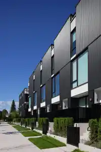 2866 NANAIMO STREET - thumbnail 5