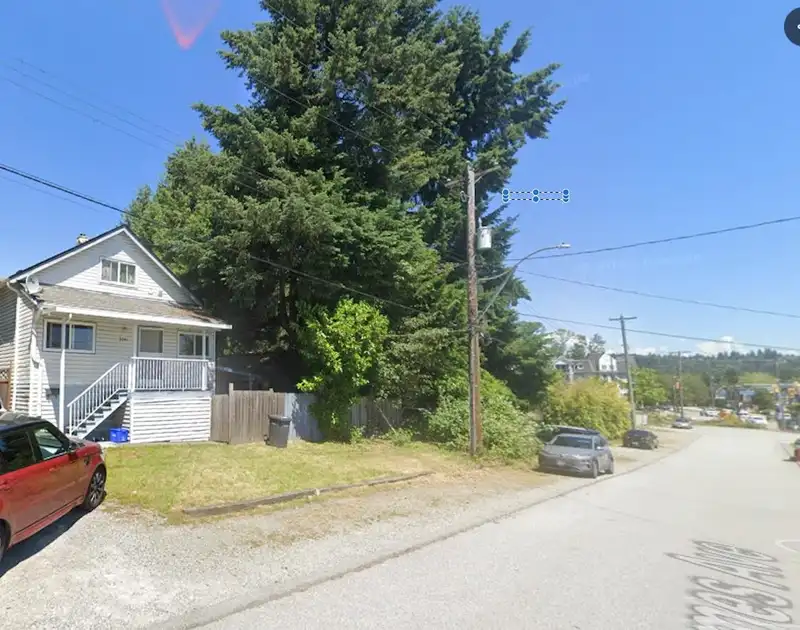 1041 JAMES AVENUE - photo 2 of 3