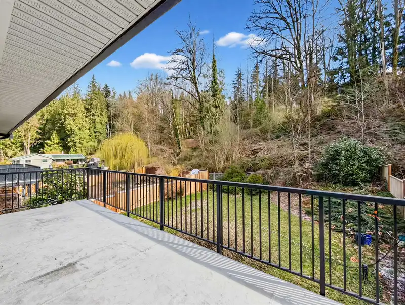 13890 232 STREET - photo 4 of 38