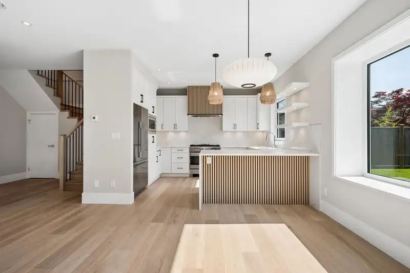 5198 WESTMINSTER AVENUE - photo 4 of 30