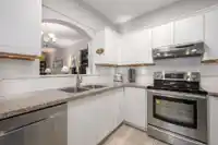 204 2995 PRINCESS CRESCENT - thumbnail 3