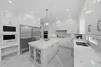 3671 MORESBY DRIVE - thumbnail 19