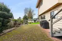 128 FINNIGAN STREET - thumbnail 36