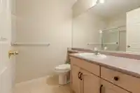 3 4740 221 STREET - thumbnail 31