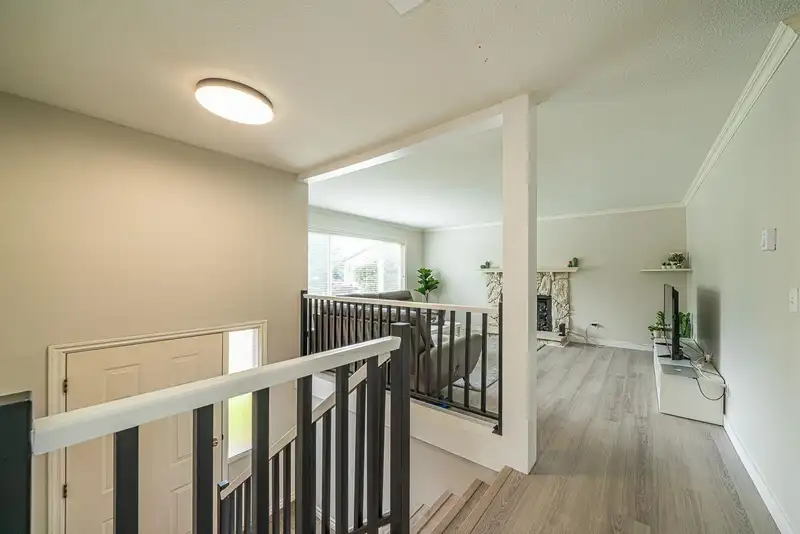 12208 MCTAVISH PLACE - photo 2 of 29