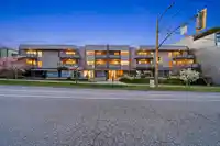 207 3663 W 16 AVENUE - thumbnail 21