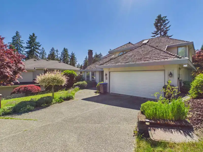 35 WILDWOOD DRIVE - photo 1 of 40
