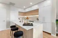 113 602 E 2ND STREET - thumbnail 11