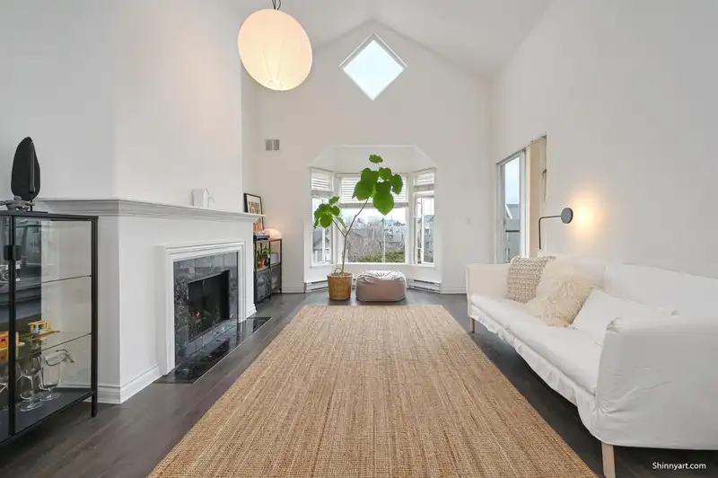 308 7633 ST. ALBANS ROAD - photo 2 of 27