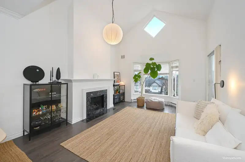 308 7633 ST. ALBANS ROAD - photo 3 of 27